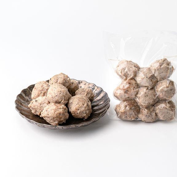 Berkshire Pork Meat Balls with Shiitake Mushroom 手打黑毛豬冬菇肉丸