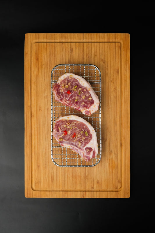 Berkshire Pork Chop with Lemongrass 香茅黑毛豬扒