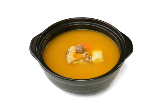 Chestnut and Chinese Yam Chicken Soup 栗子淮山走地雞金湯